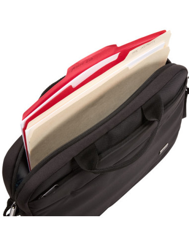 Case Logic | Advantage | Fits up to size 14 " |...