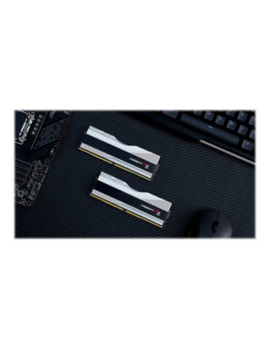 G.Skill | Trident Z5 RGB | 32 GB | DDR5 | 5600 MHz | PC/server | Registered No | ECC No