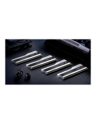 G.Skill | Trident Z5 RGB | 32 GB | DDR5 | 6400 MHz | PC/server | Registered No | ECC No