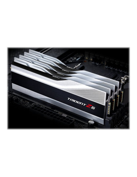 G.Skill | Trident Z5 | 32 Kit (16GBx2) GB | DDR5 | 6400 MHz | PC/server | Registered No | ECC No