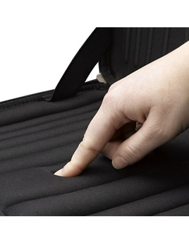 Case Logic | QNS111K | Fits up to size 12 " | Sleeve | Black