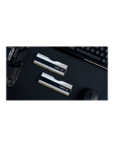 G.Skill | Trident Z5 RGB | 32 GB | DDR5 | 6000 MHz | PC/server | Registered No | ECC No