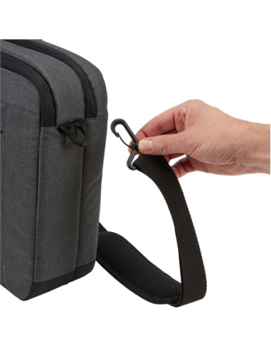 Case Logic | Era | Fits up to size 15.6 " | Messenger - Briefcase | Shoulder strap | Obsidian